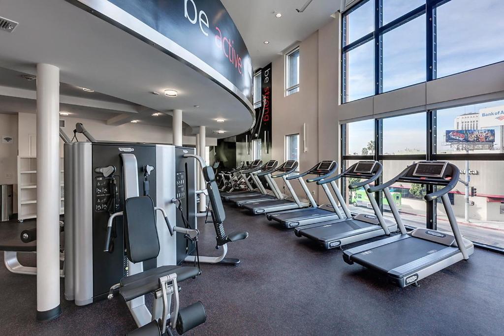 Luxury 2 Bedrooms 2 Bathrooms With Pool And Gym Los Angeles Exterior photo