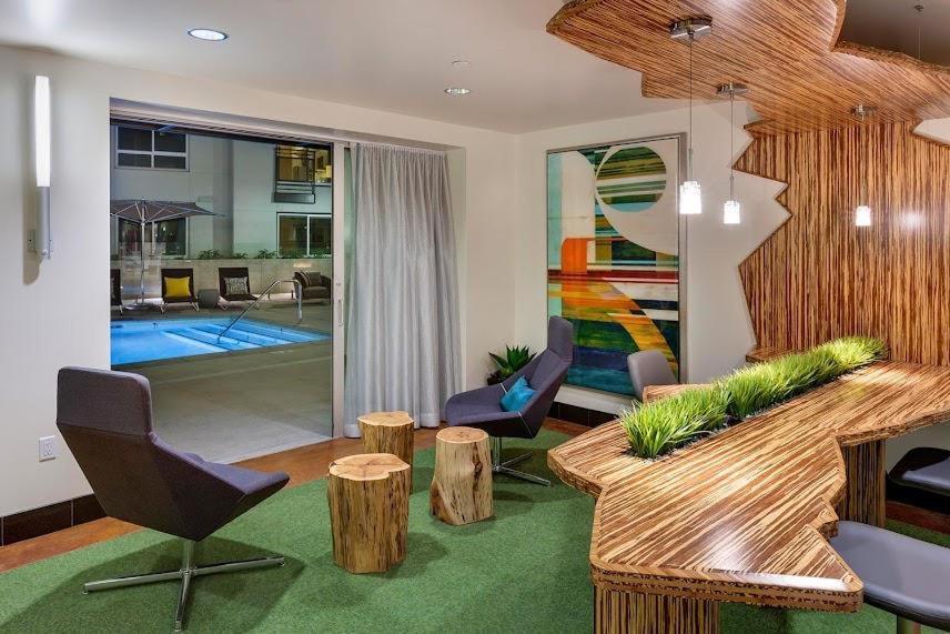 Luxury 2 Bedrooms 2 Bathrooms With Pool And Gym Los Angeles Exterior photo
