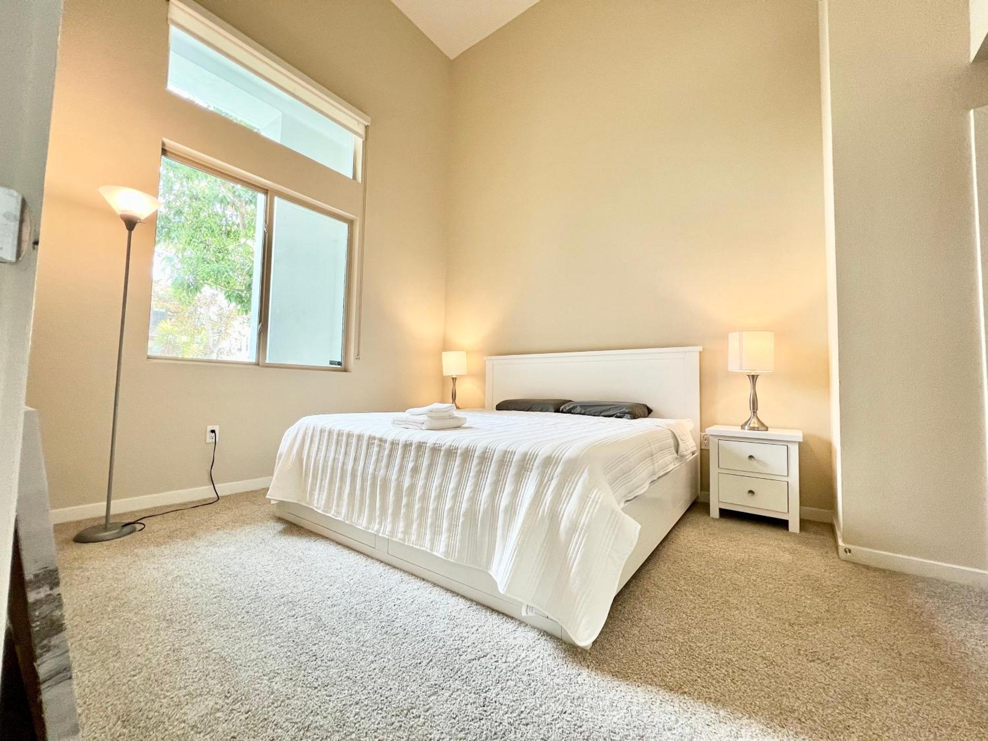 Luxury 2 Bedrooms 2 Bathrooms With Pool And Gym Los Angeles Exterior photo